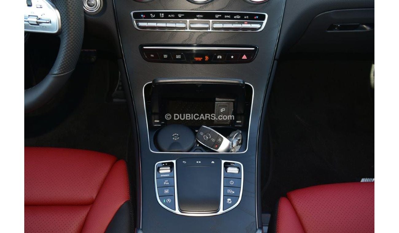 Mercedes Benz GLC 300 2.0L 4MATIC AWD COUPE