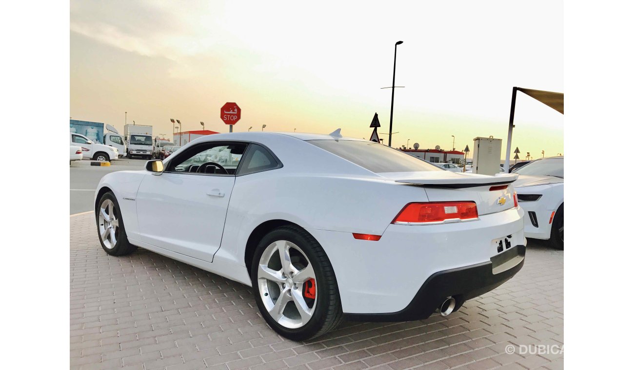 Chevrolet Camaro RS, Full option!