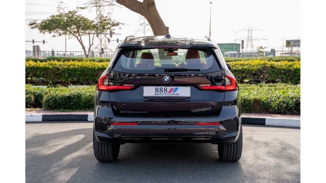 BMW X1 2024 BMW X1 SDRIVE20i Night Packeg Black 1.5L 0KM