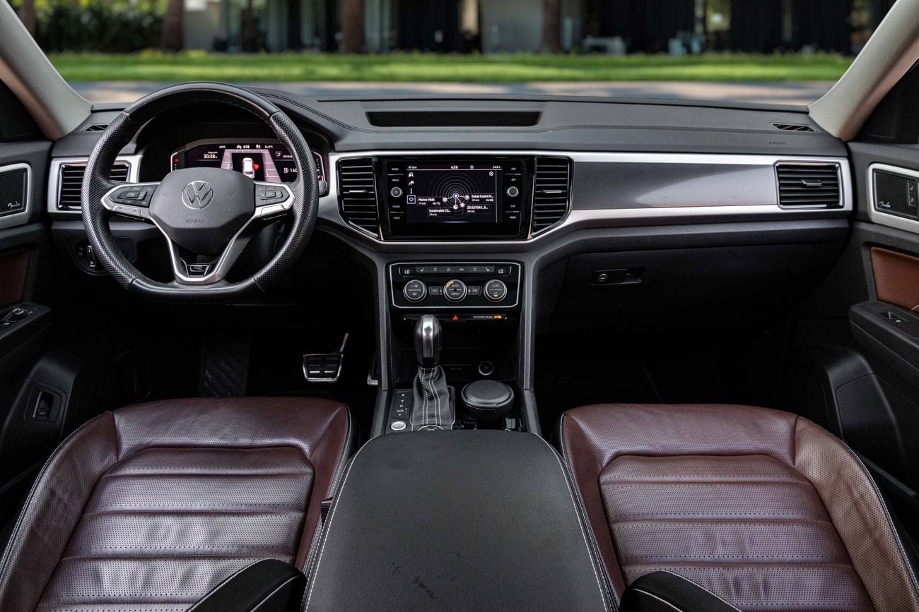 Volkswagen Teramont Teramont R-Line | 2,155 P.M | 0% Downpayment | UNDER WARRANTY! | Ramadan Offer!