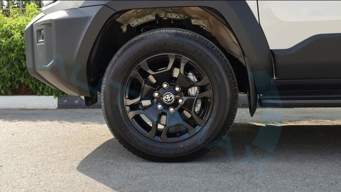 Toyota Land Cruiser Fj GXR (For Export , НА ЭКСПОРТ) 2027 2.7L 4X4 GCC Без пробега