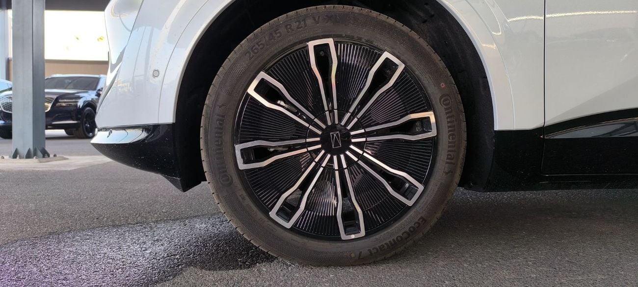 Avatr 07 AVATR 07 ULTRA 4WD EXTENDED RANGE EDITION