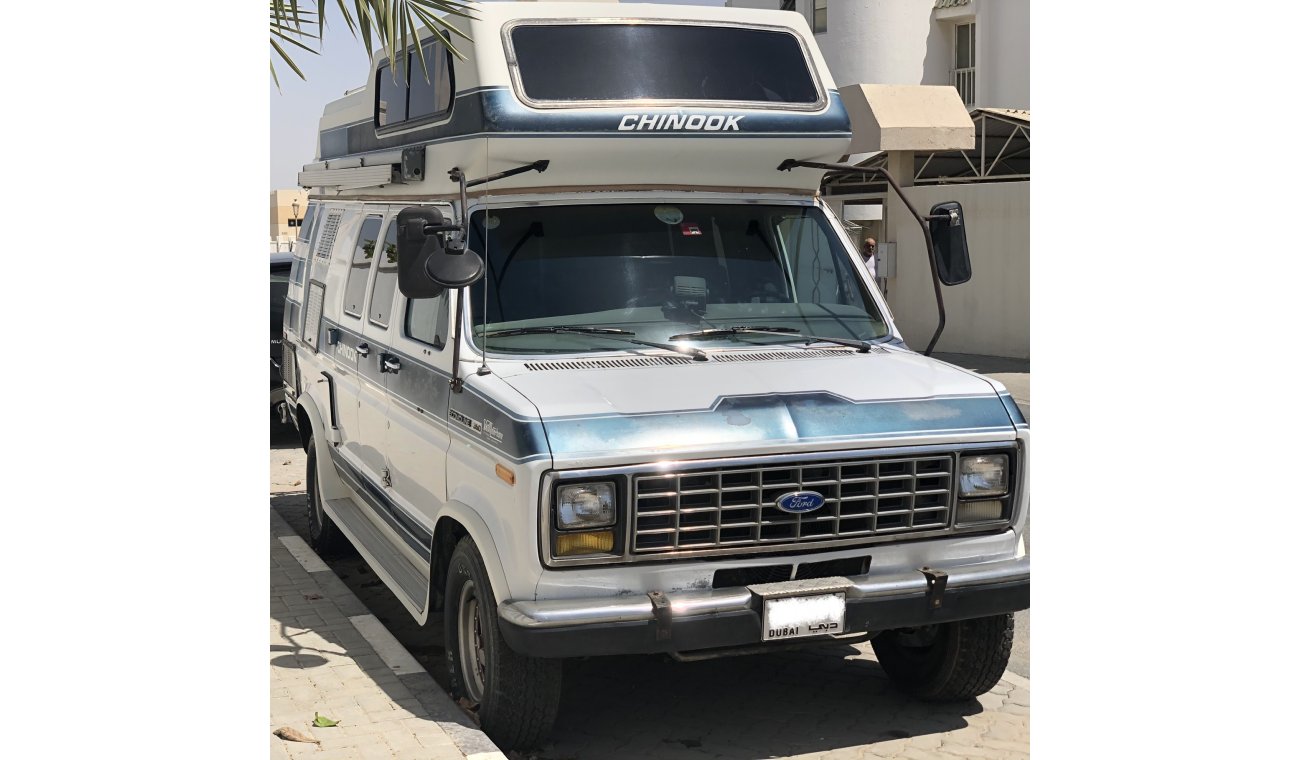 Ford Econoline RV Van - Chinook