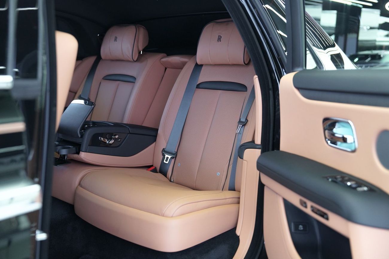 Rolls-Royce Ghost 6.75T Extended Wheelbase