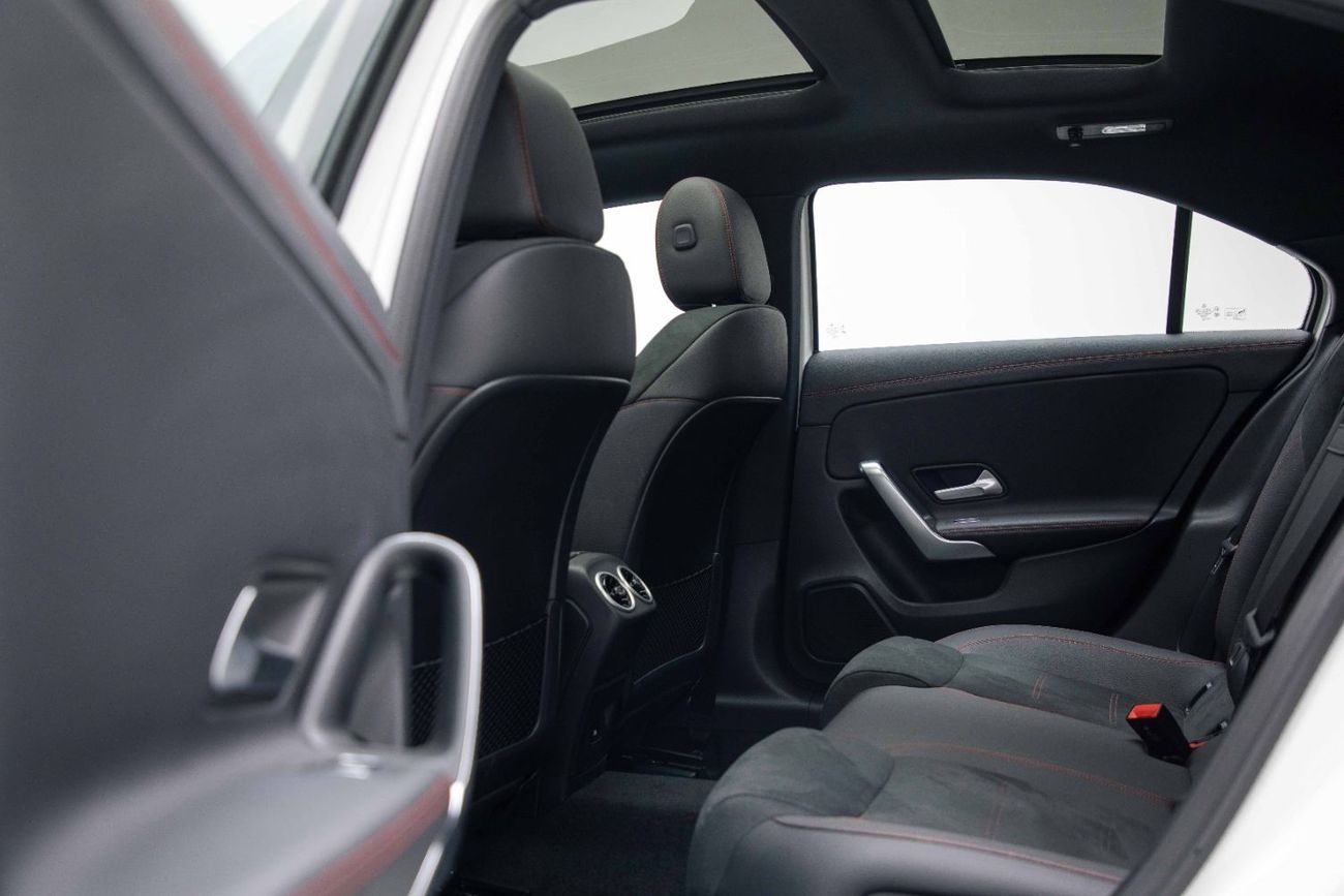 Mercedes-Benz A 200 L Fashion 1.3L - White Inside Black | Export Only