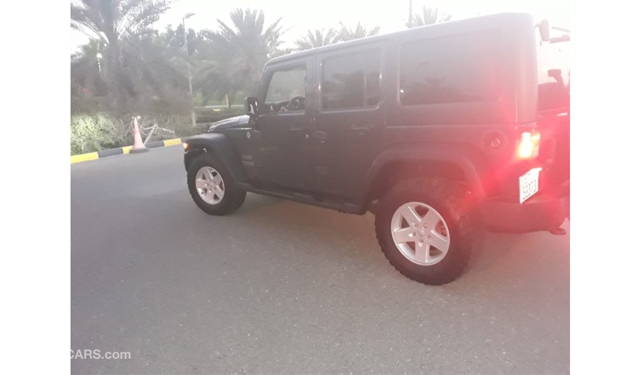 Jeep Wrangler Jeep 2017 us very good condition km70000