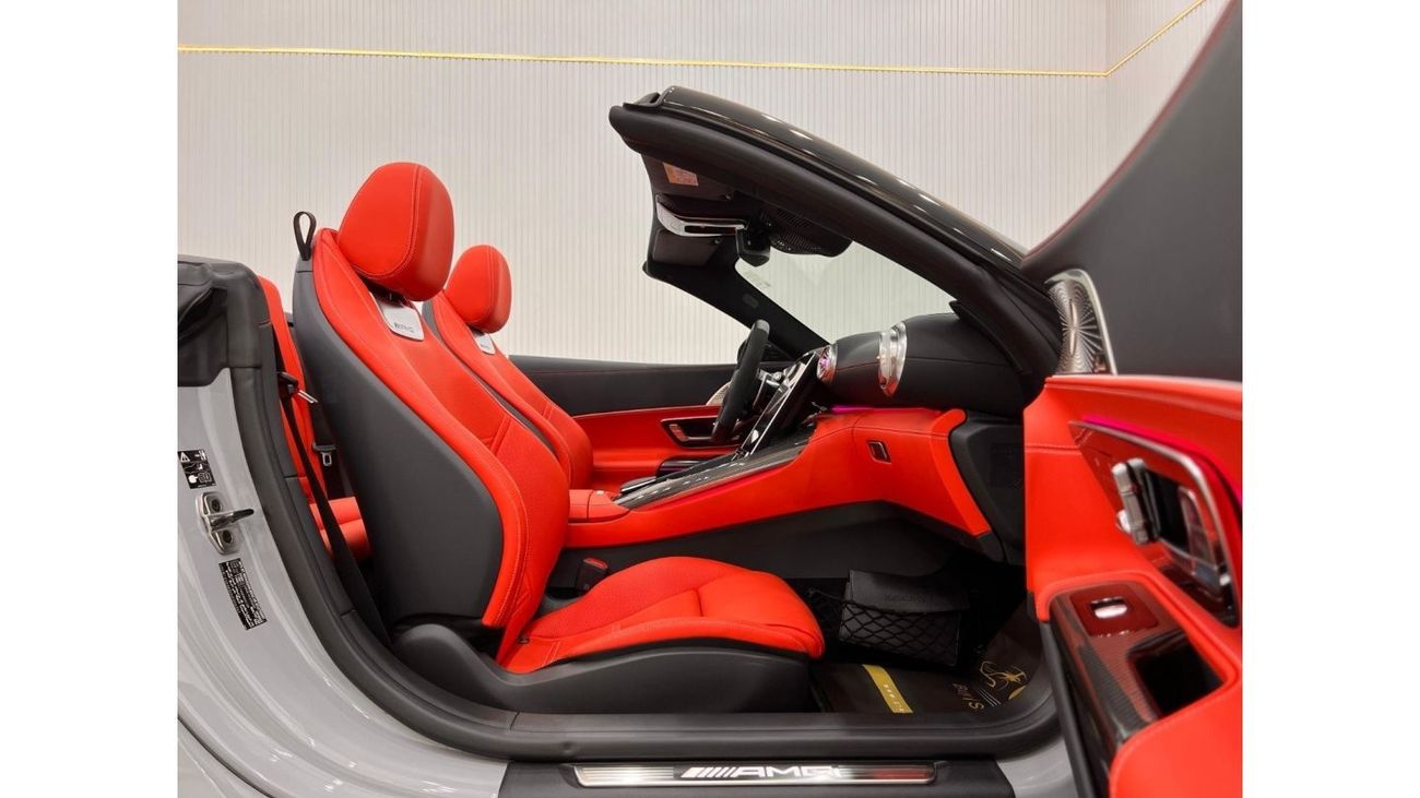 Mercedes-Benz SL 55 AMG 2022 Mercedes Benz SL55 AMG 4MATIC, AAA Warranty, April 2027 GTA Service Pack, Full Options, GCC