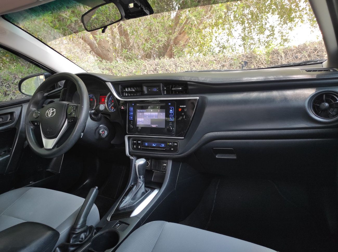 Toyota Corolla GLI 2.0L Toyota Corolla 2017 V4 full automatic