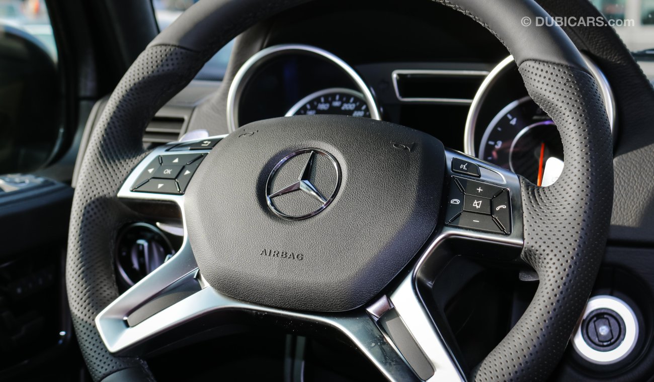 Mercedes-Benz G 63 AMG V8 Biturbo Without Sunroof