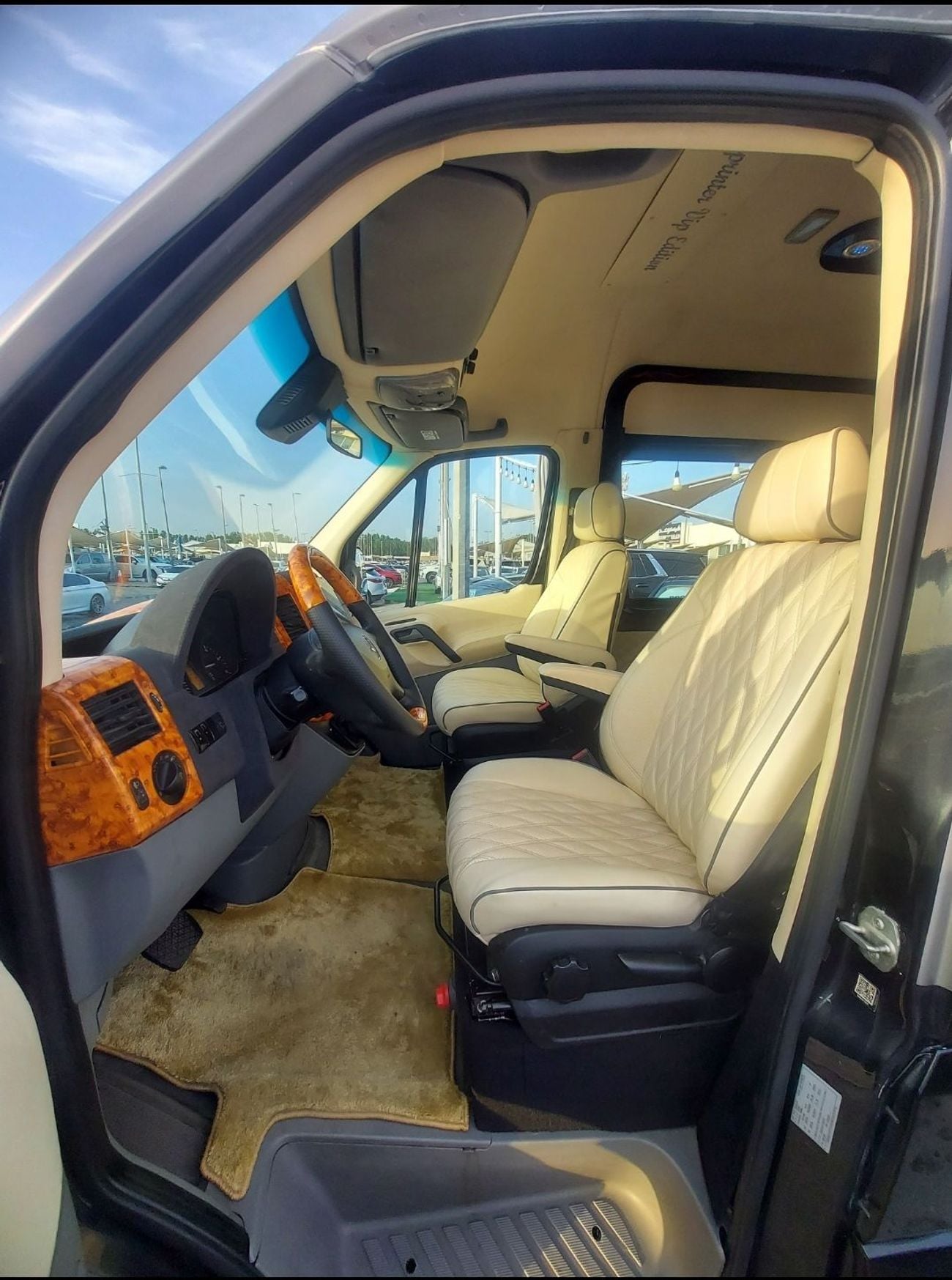 مرسيدس بنز سبرينتر 