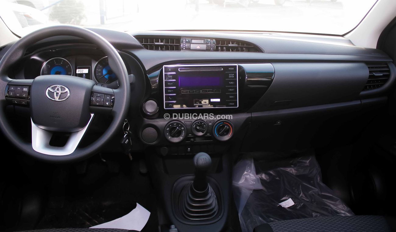 Toyota Hilux TOYOTA HILUX 2.4 M/T D*C 4X2