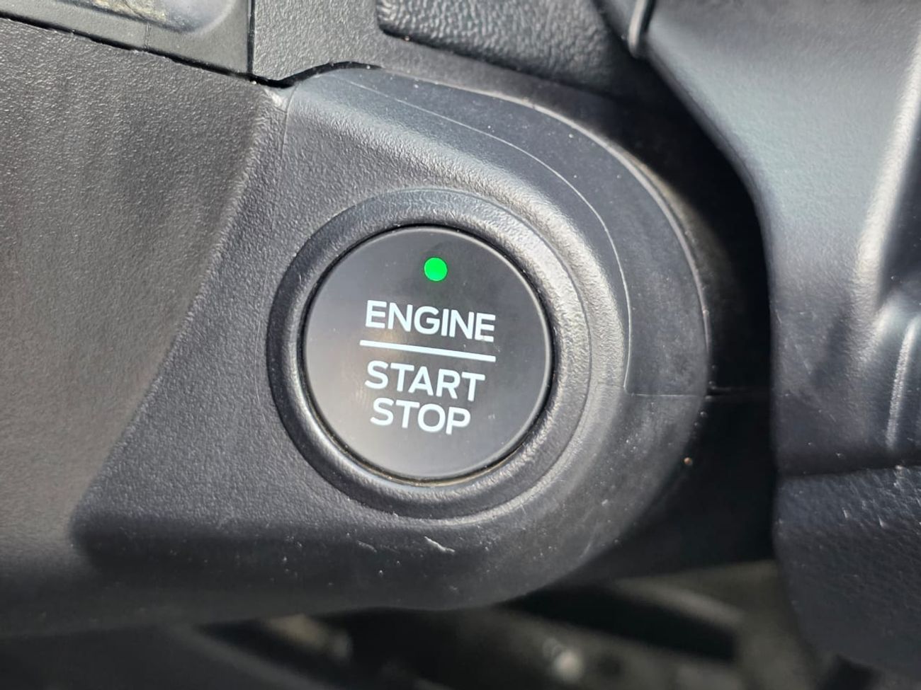 Ford Ranger Raptor petrol 3.0 liter ,right hand drive only for export available