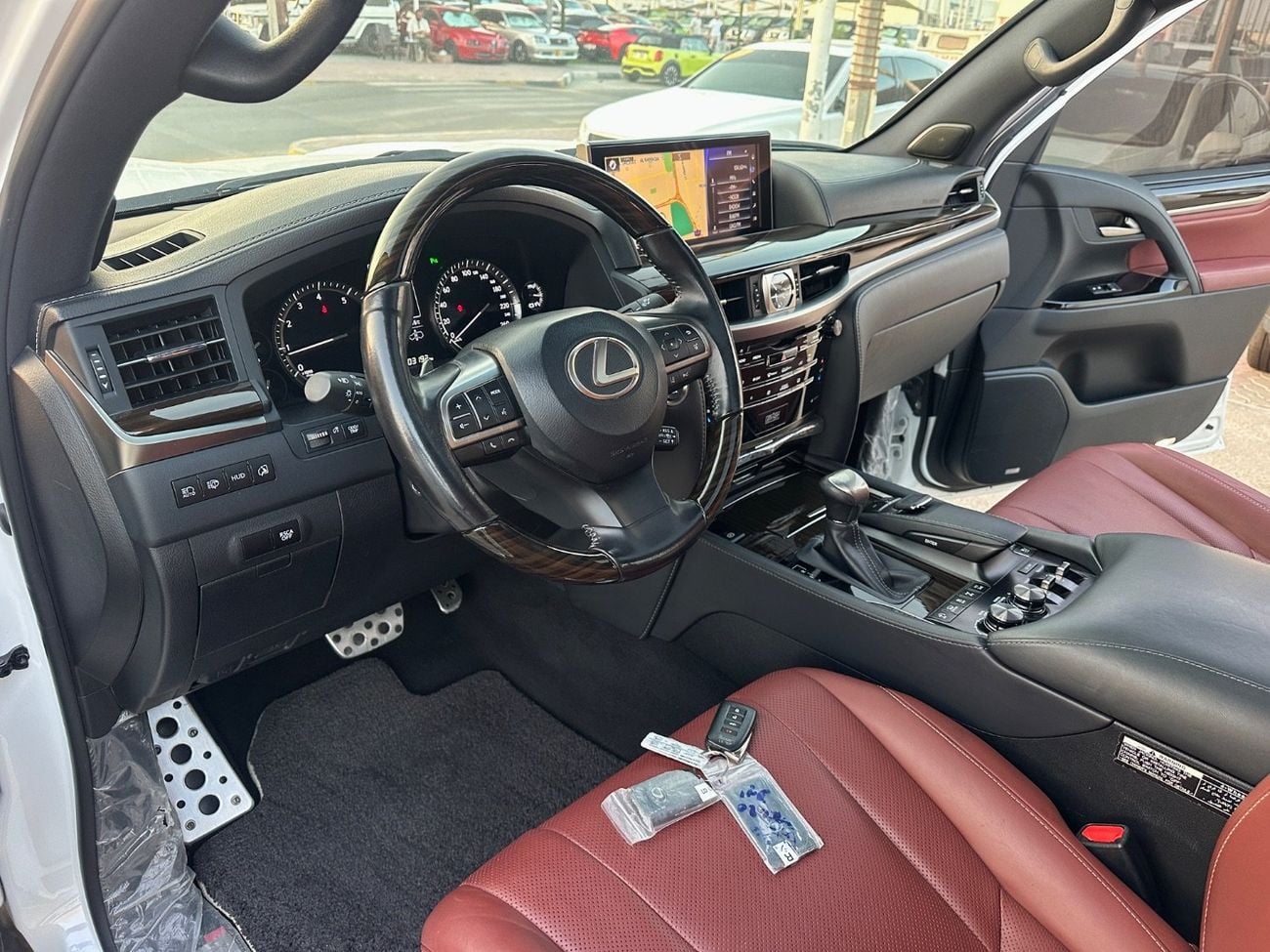 Lexus LX570 SIGNATURE