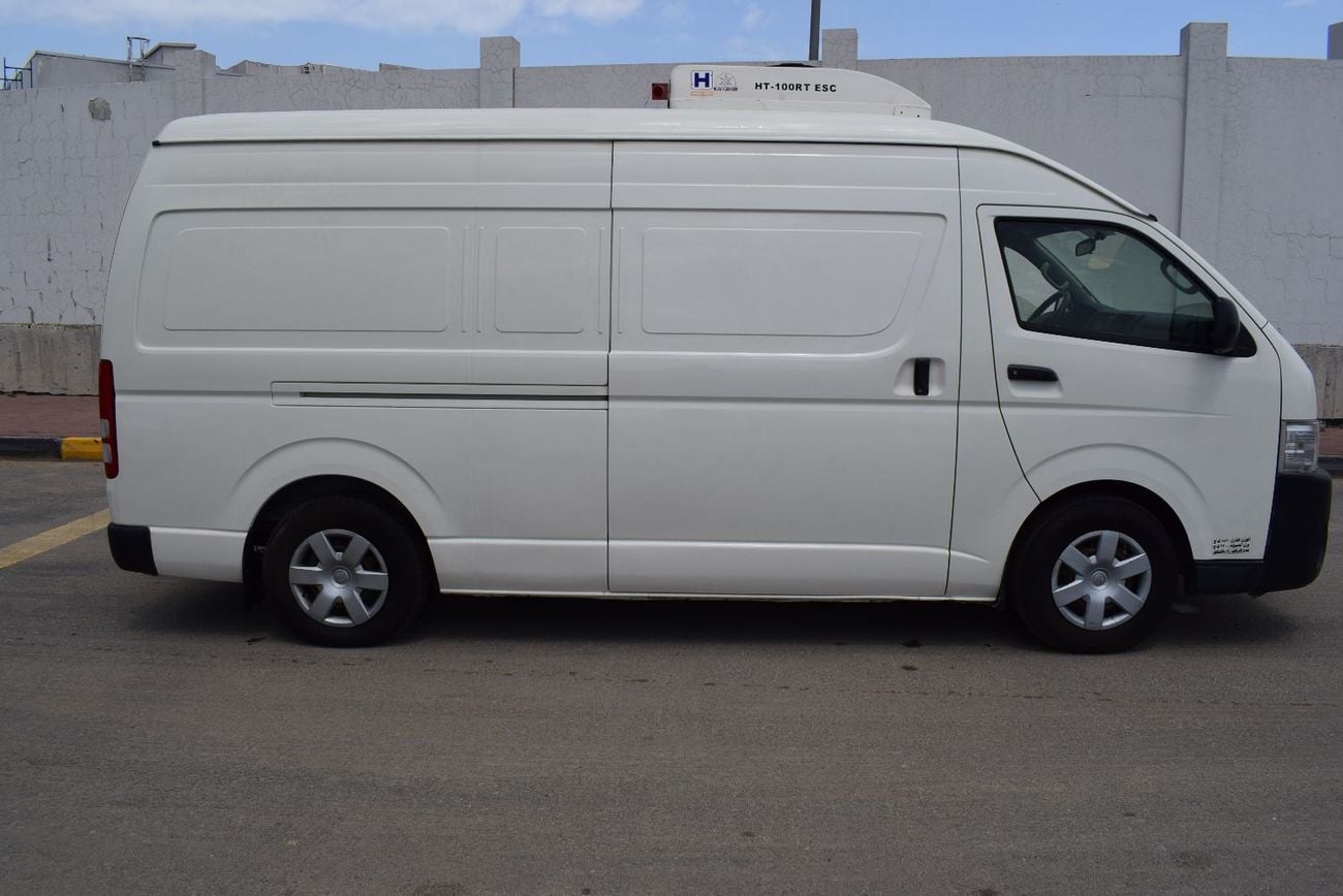 Toyota Hiace GLS -High Roof  Panal Van 2.7L