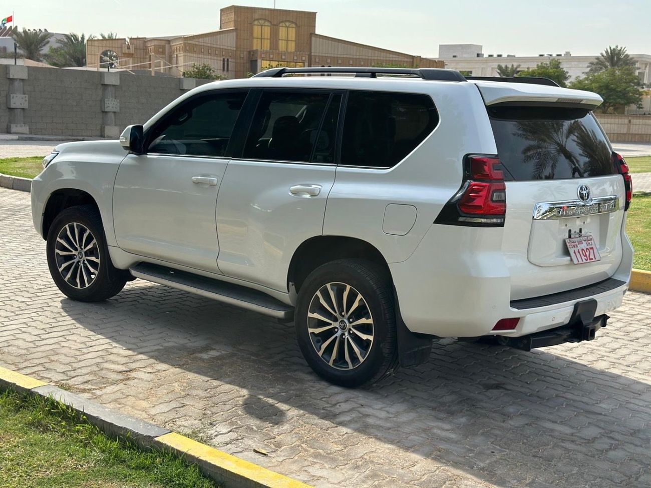 Toyota Prado Kakadu export from Australia