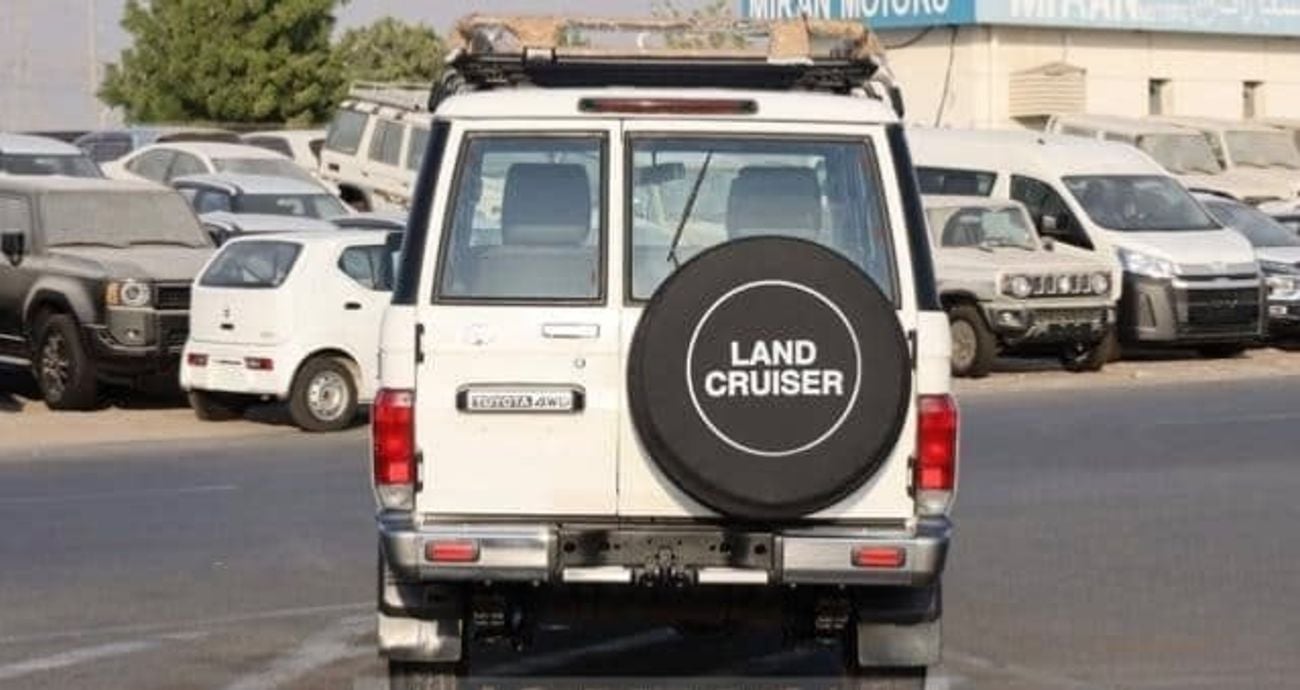 Toyota Land Cruiser 70 2016 Diesel RHD Full Option 5 Doors 4.5 Turbo 1VD Very Clean And Perfect Condition