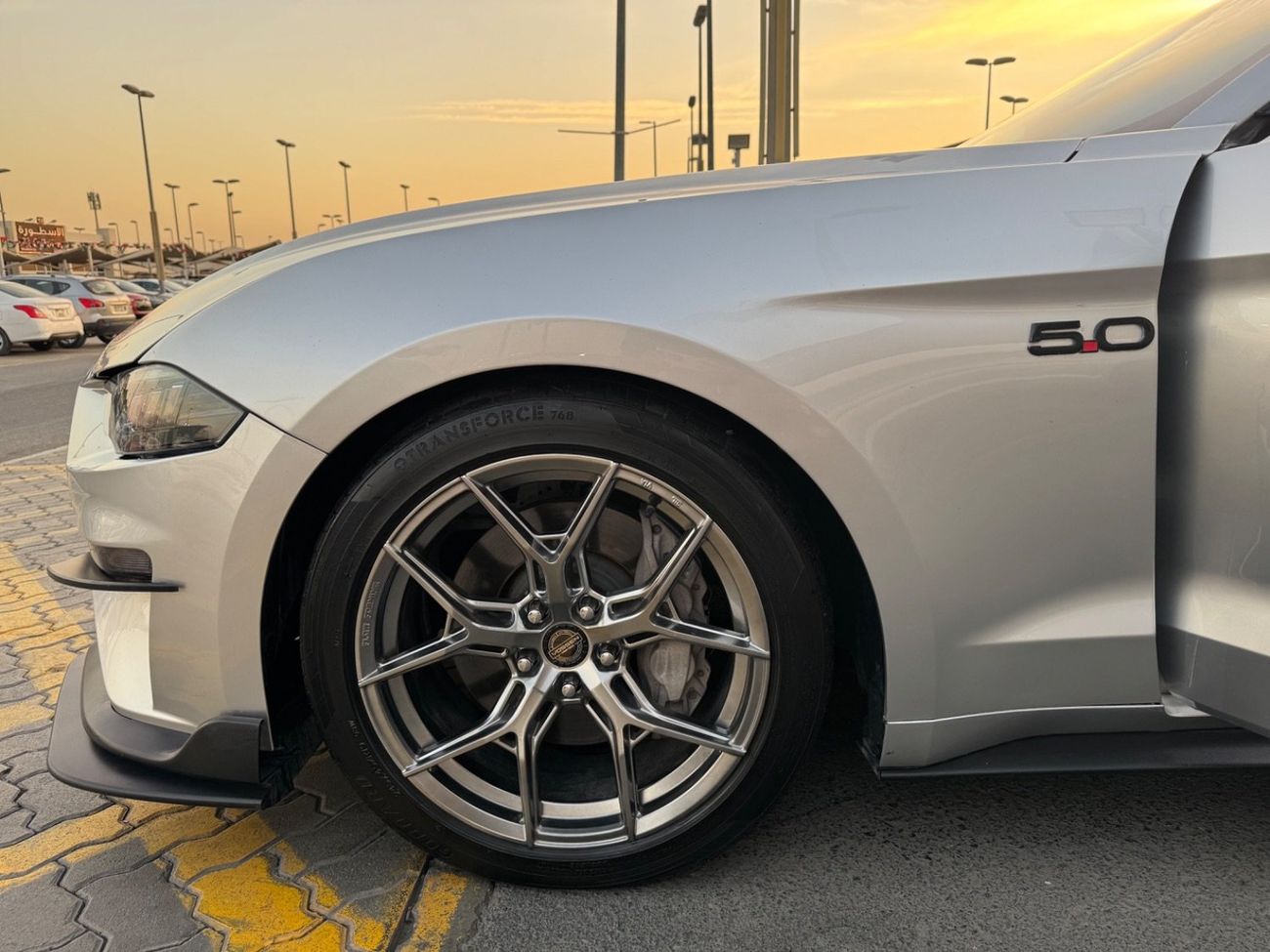 Ford Mustang GT Premium 5.0L V8