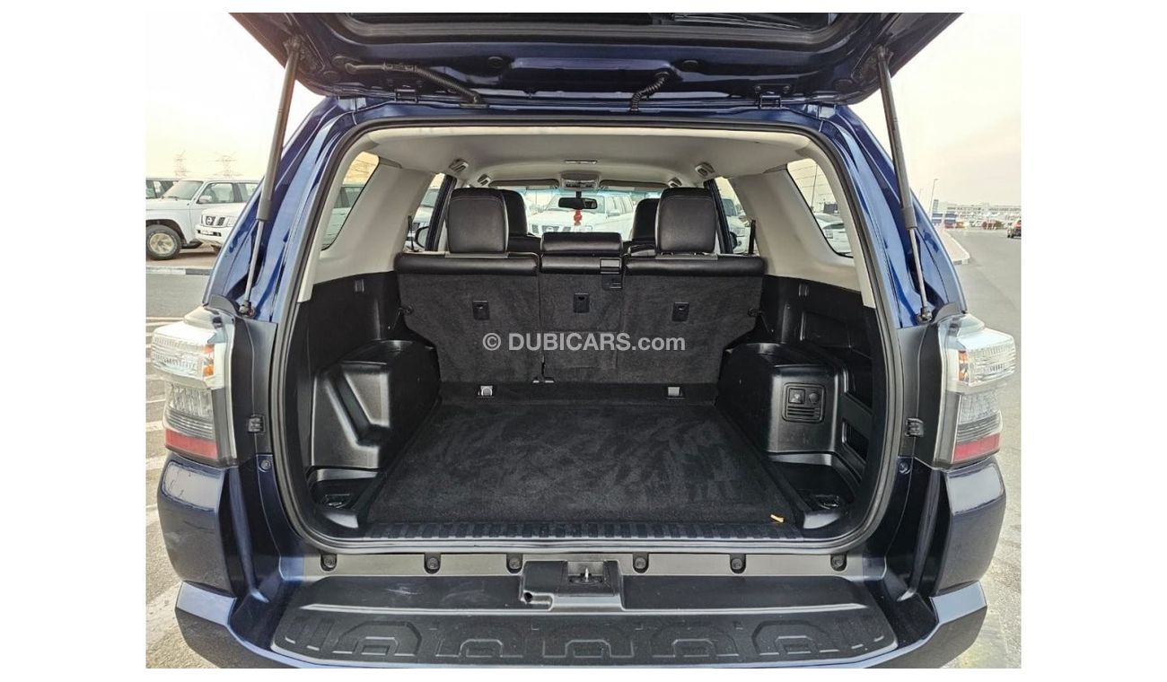 Toyota 4Runner “Offer”2017 Toyota 4Runner SR5 Premium 4x4 AWD 4.0L V6- UAE PASS