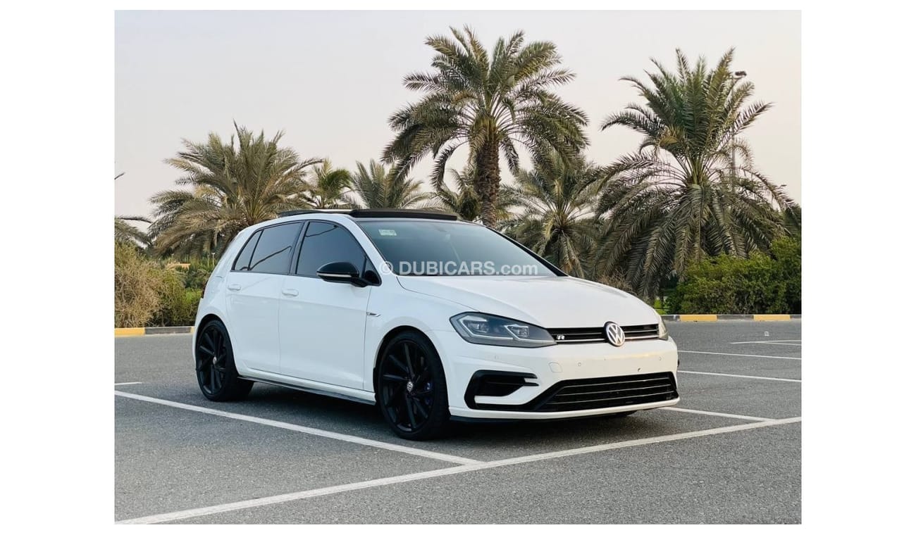 فولكس واجن جولف VOLKSWAGEN GOLF R MODEL 2018 GCC SPACE FREE PAINT FREE ACCEDENT