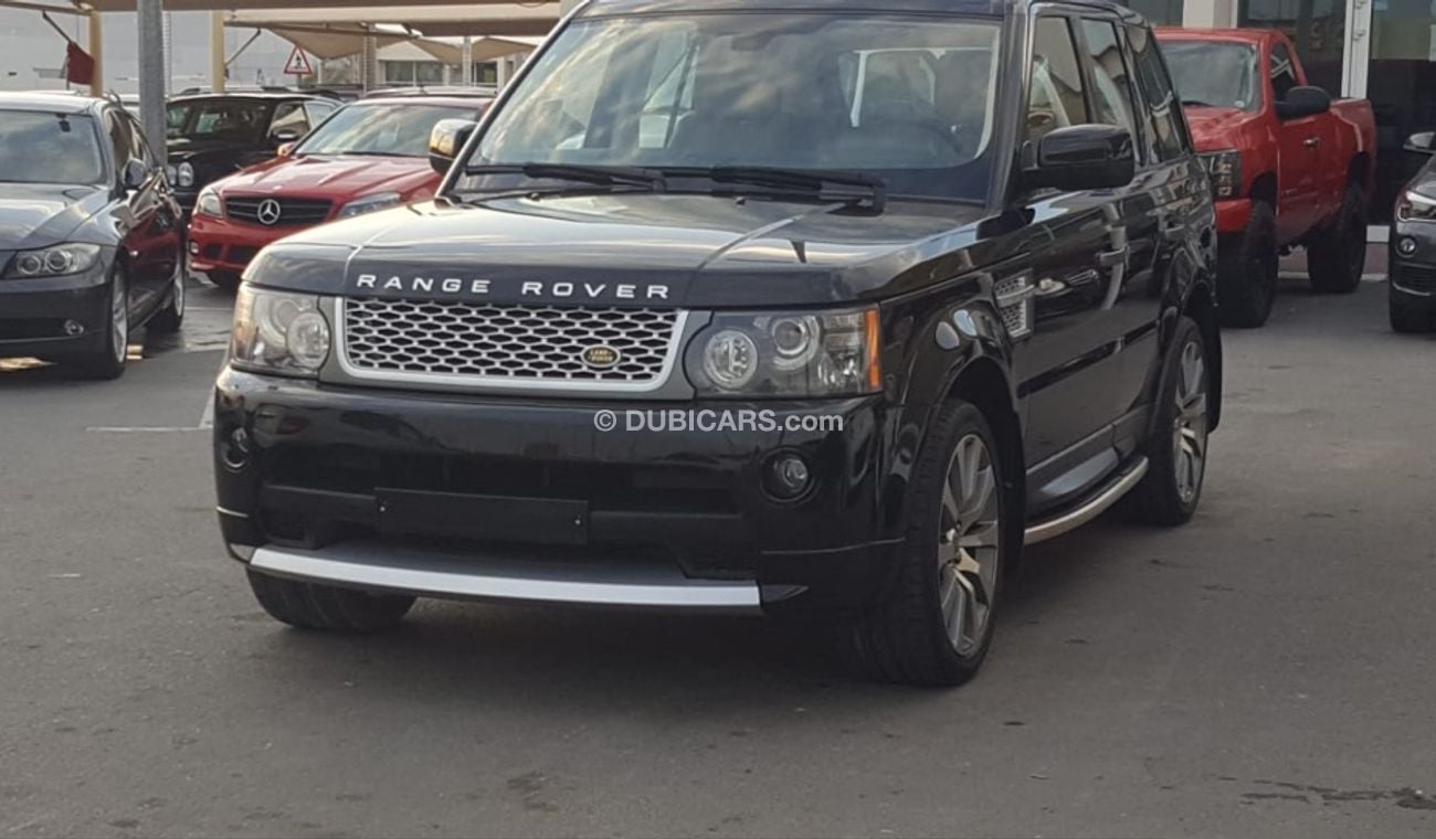 Land Rover Range Rover Sport 2011 car prefect condition full service full option low milea