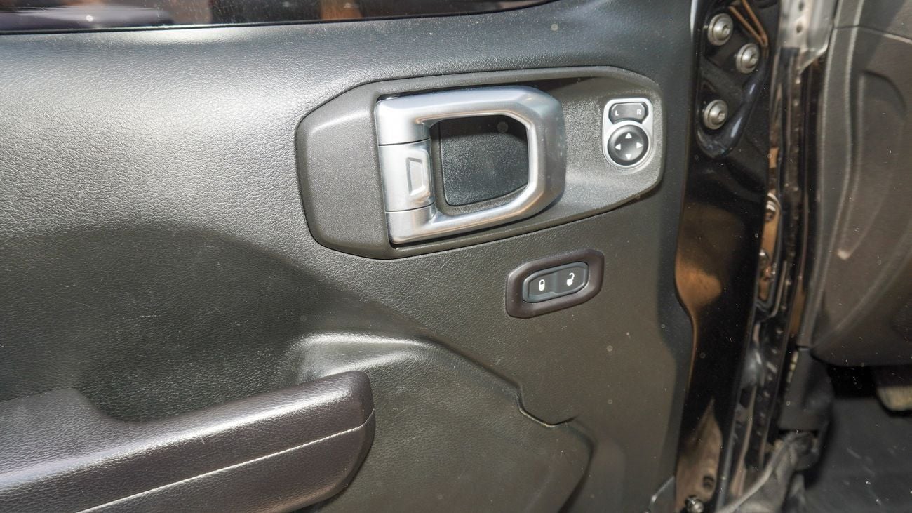 Jeep Wrangler Unlimited Sport