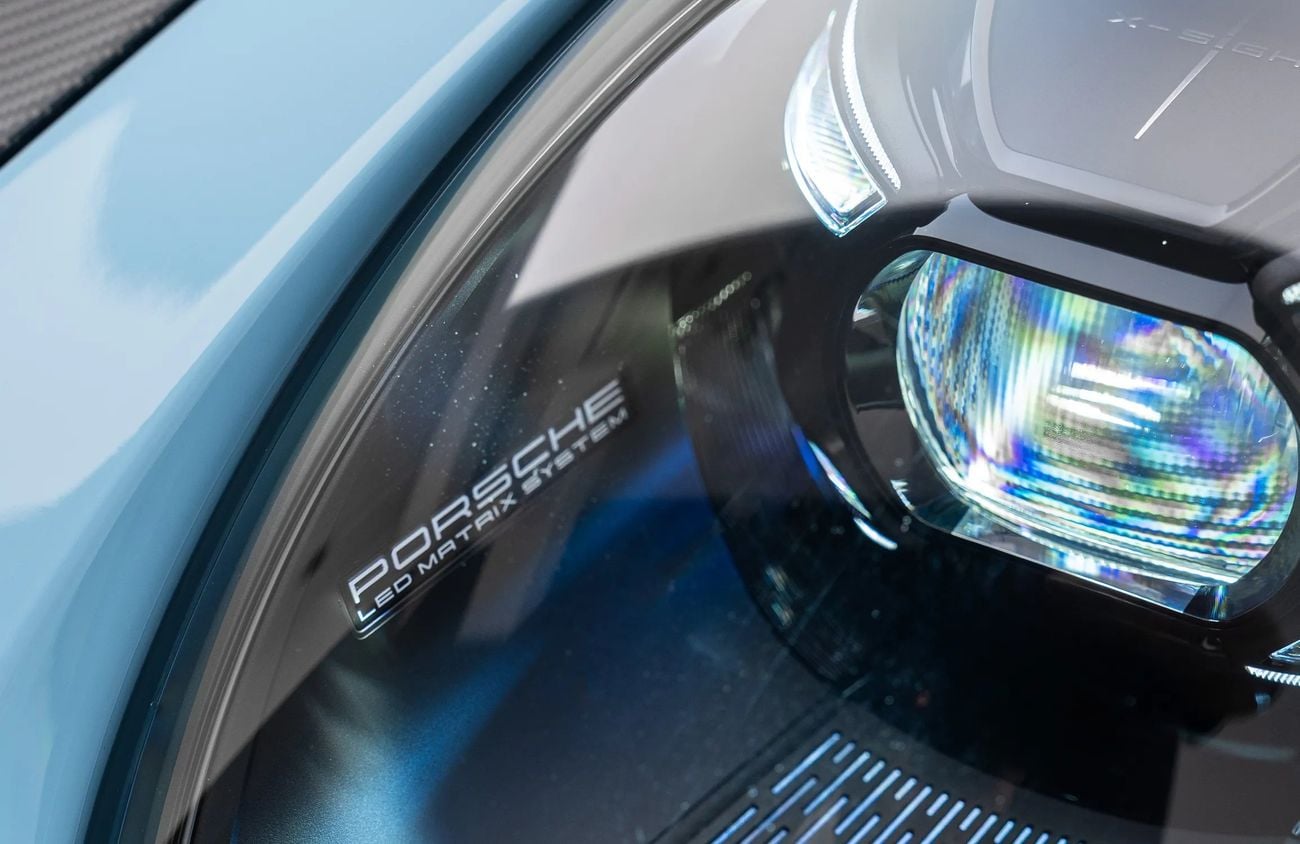 بورش 911 4.0L F-6 Naturally Aspirated Engine