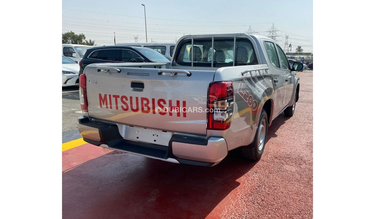 Mitsubishi L200 MITSUBISHI L-200 2.5L DIESEL DOUBLE CABIN 2WD MANUAL TRANSMISSION MODEL 2022