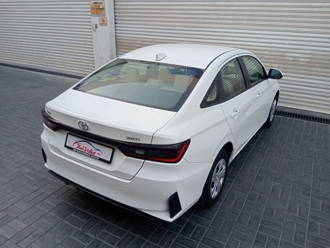 Toyota Yaris E, миниатюра 13