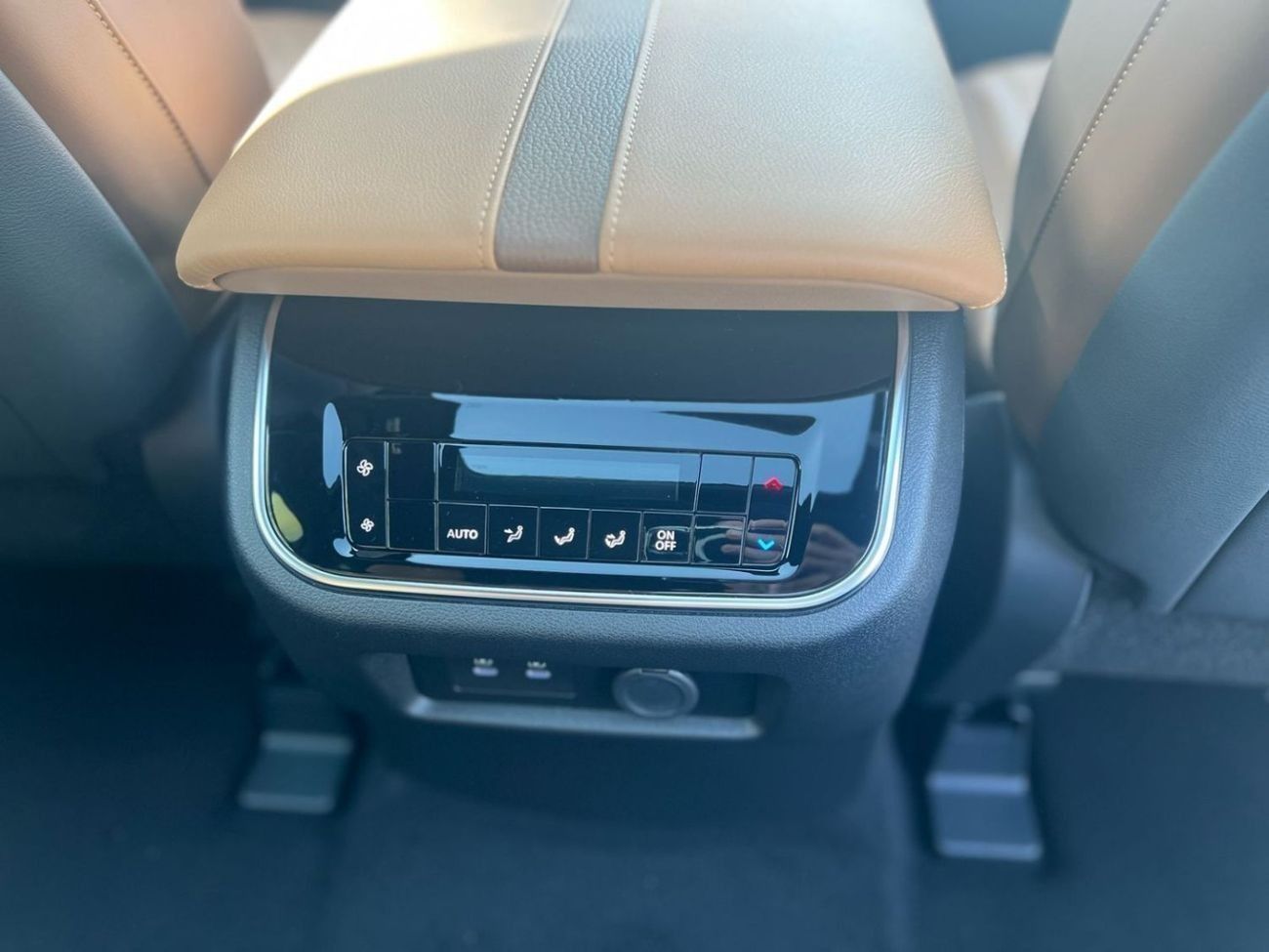 نيسان باترول SE PLATINUM