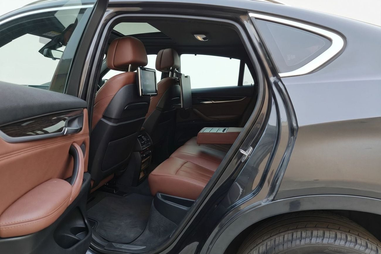 BMW X6 50i M SPORT l l Full Option
