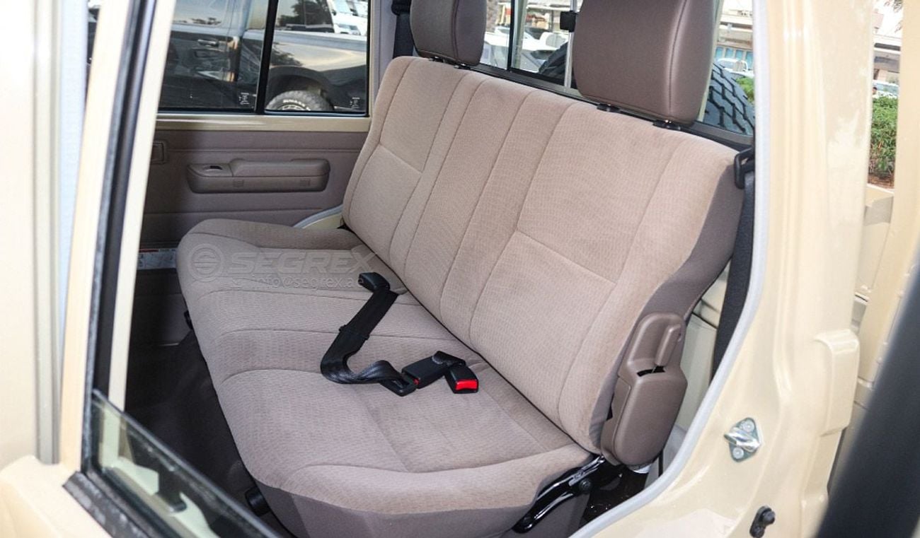 تويوتا لاند كروزر بيك آب 2025 Model Toyota Land Cruiser Pick Up, LC79 Double Cabin, 4.0L Petrol 4WD 6A/T