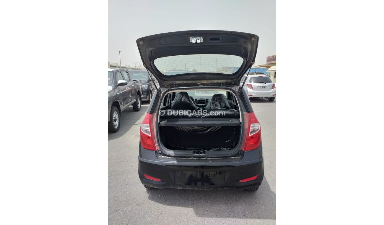 هيونداي i10 جراند اي ١٠