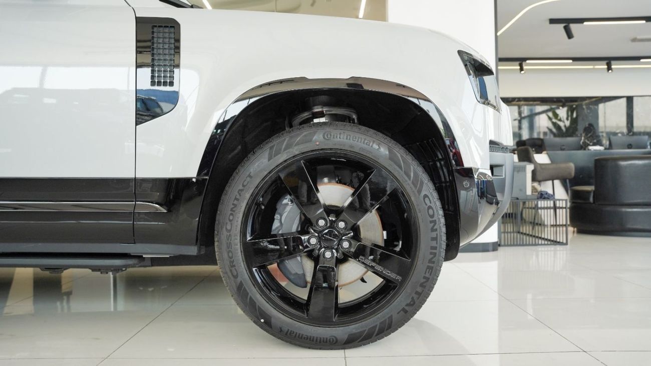 Land Rover Defender Land Rover Defender X-Dynamic HSE P400 - 2026 - GCC (Export)