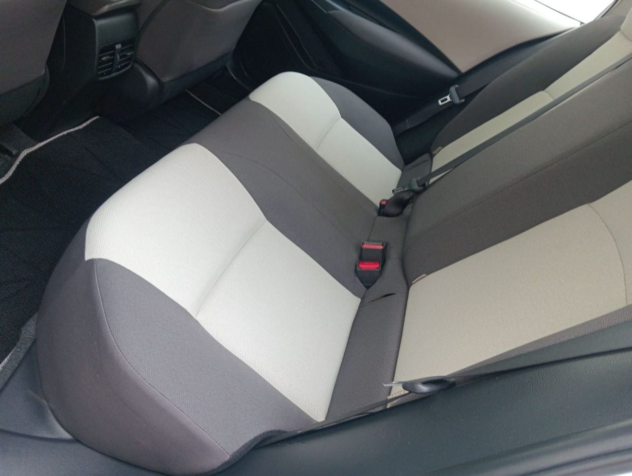 تويوتا كورولا XLI 1.6L A/T
