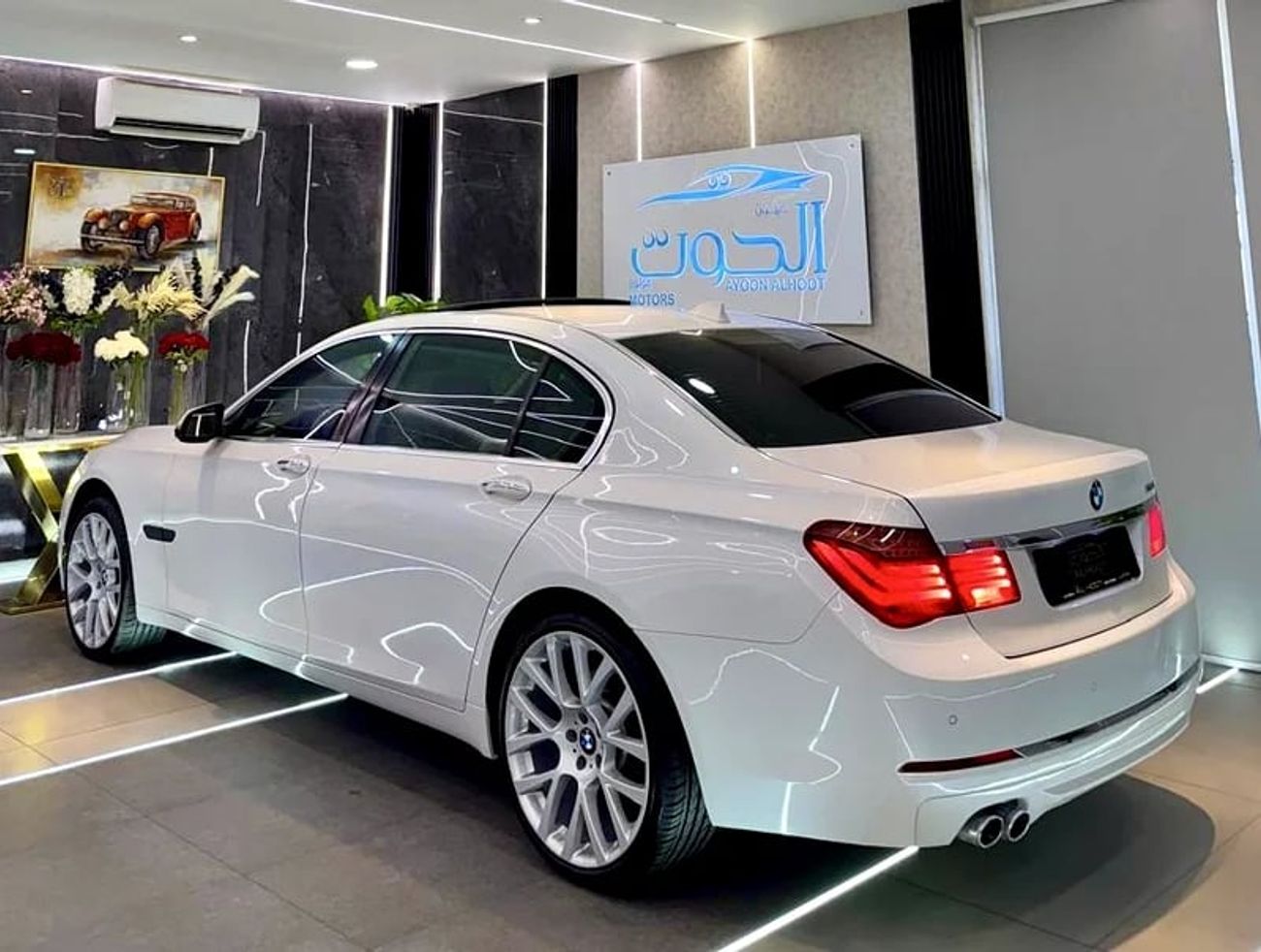 بي أم دبليو 730Li LOVELY WHITE 730Li V6 || FULL OPTION || GCC || ACCIDENTS FREE || CONDITION