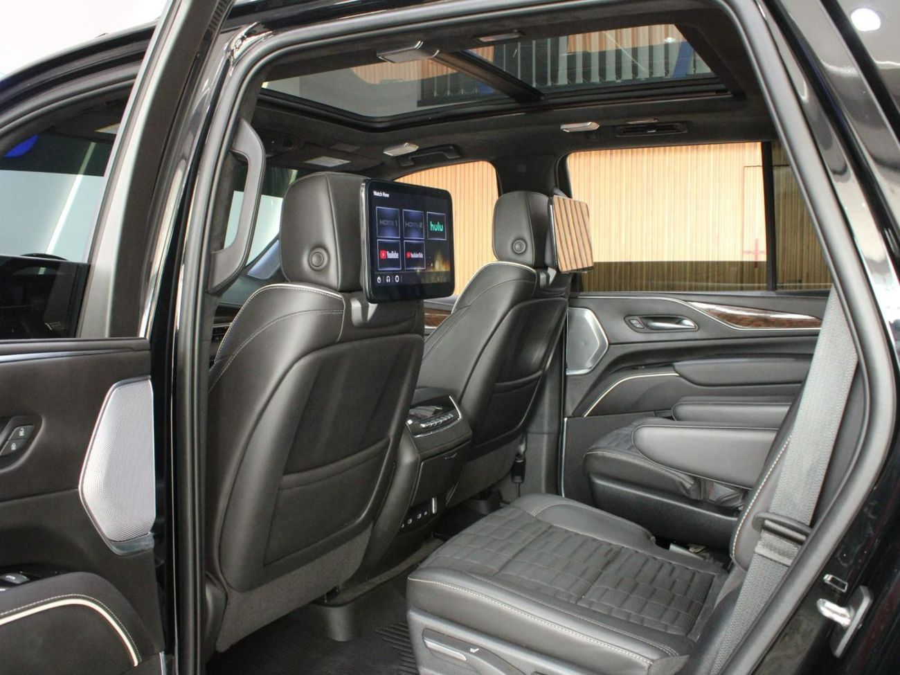 كاديلاك إسكالاد Sport Platinum 6.2L 4WD