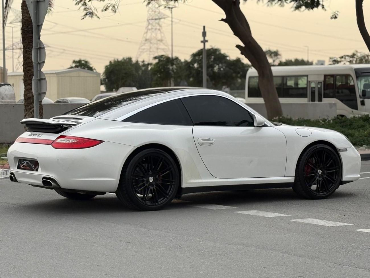 Porsche 911 PORSCHE 911 TARGA 4 2010 GCC TOP OF RANGE 2 KEY FULL SERVICE HISTORY FOR EXPORT