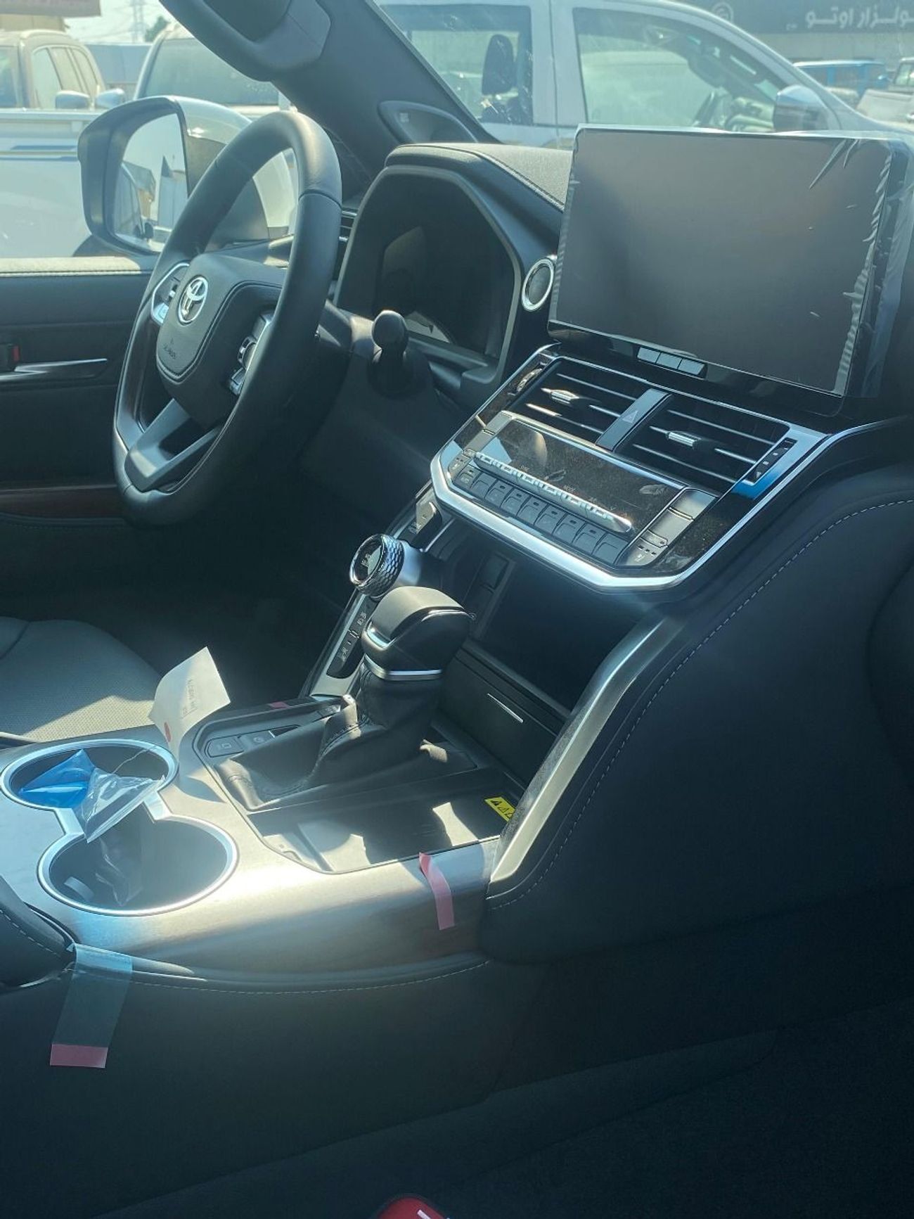 تويوتا لاند كروزر TOYOTA LAND CRUISER LC300 GXR 3.5 2025