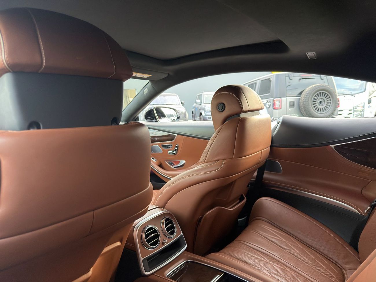 Mercedes-Benz S 63 AMG Std 5.5L