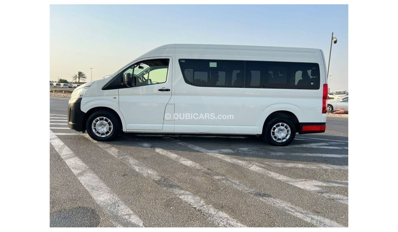 Toyota Hiace 2020 Toyota Hiace 3.5L V6 - Patrol - Manual - 13 Seater - GCC Specs