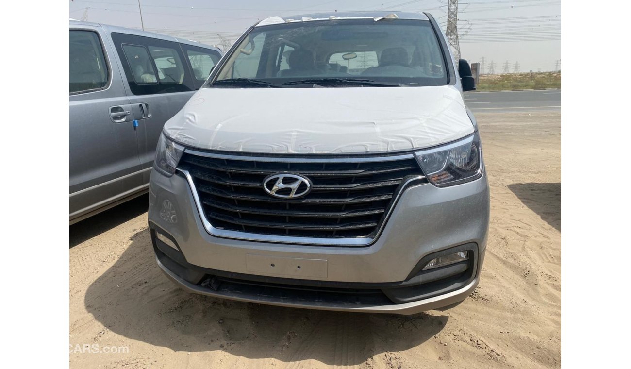 هيونداي H-1 GLS,PETROL,SUNROOF,A/T,2.4L,12 SEATS,2020MY