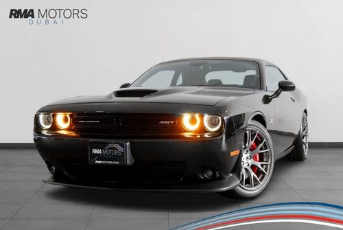 Dodge Challenger 2016 Dodge Challenger SRT 392 / Full-Service History