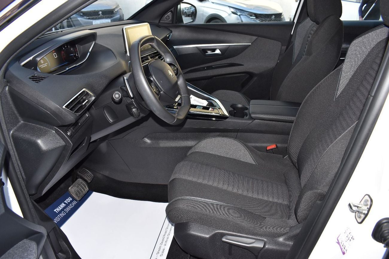 بيجو 3008 AED 1069 PM  ACTIVE 1.6 TC AT GCC MANUFACTURER WARRANTY 2028 OR 100K KM