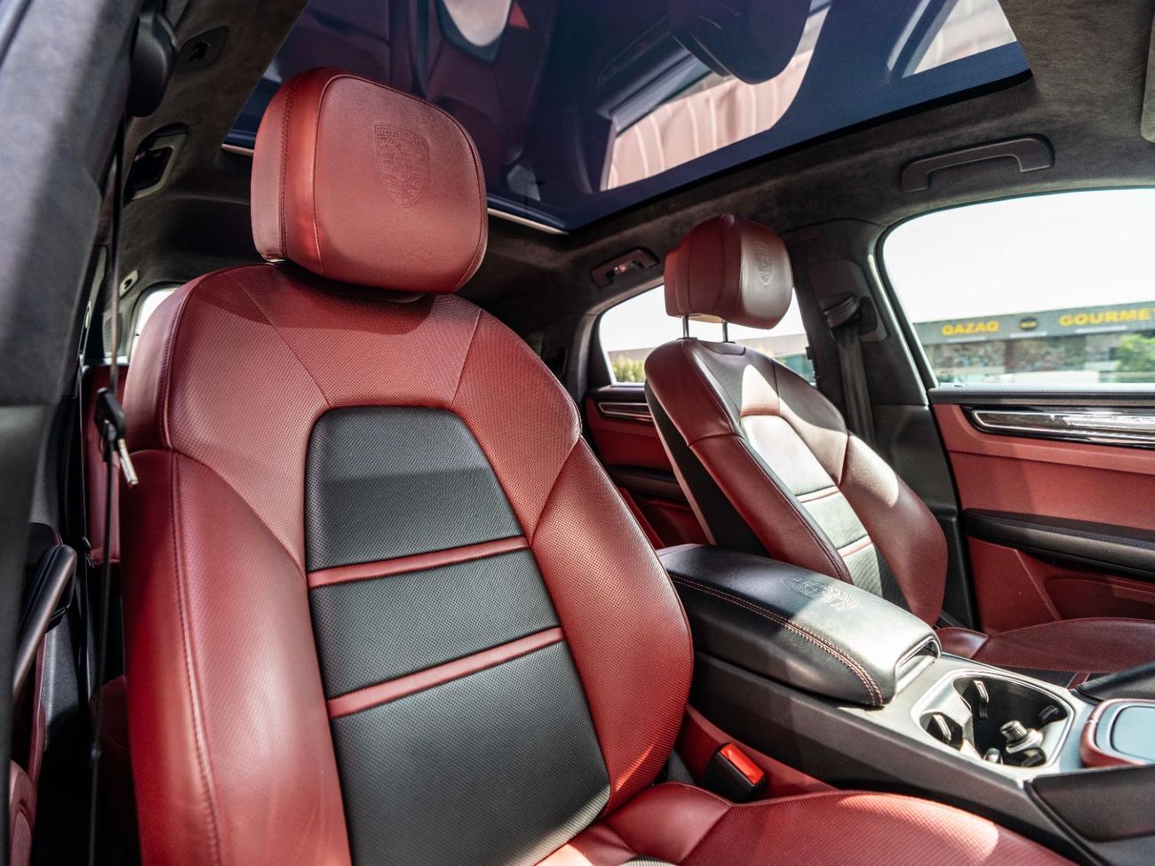 Porsche Cayenne GTS 4.0L (460 HP)