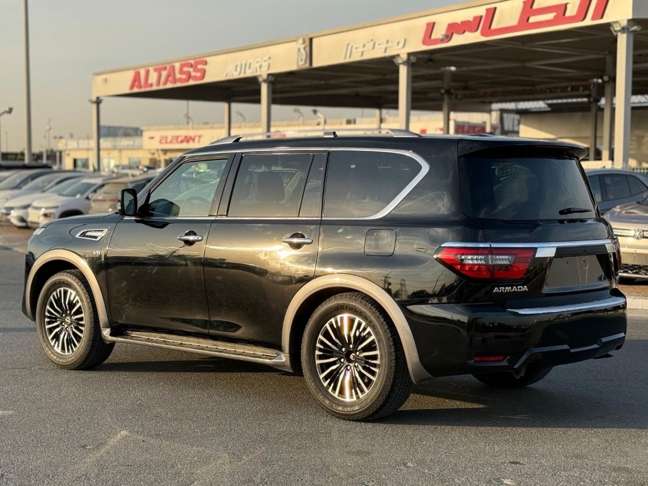 نيسان أرمادا Nissan Armada SL 2020 4WD