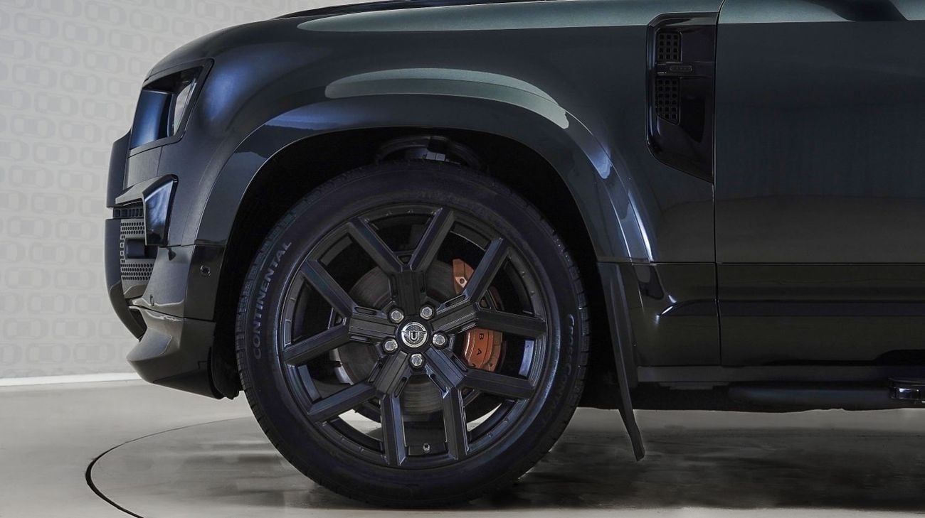 Land Rover Defender 90 S P400 3.0L UAE's Very Best Example | AED 4,423 Per Month