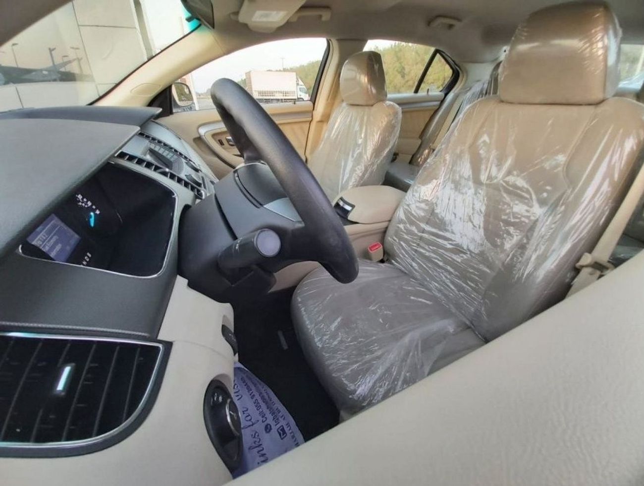 Ford Taurus SEL Very Clean Car