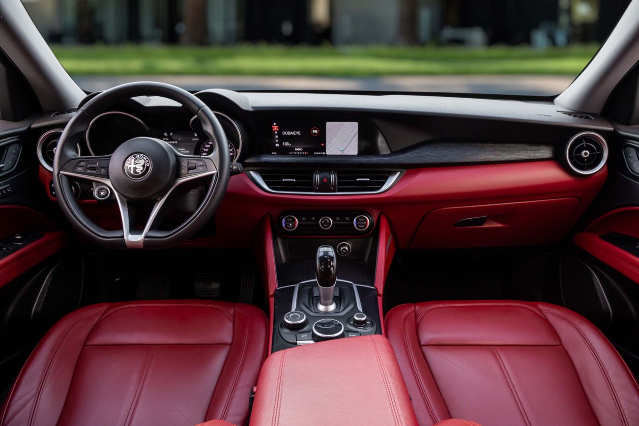 Alfa Romeo Stelvio Stelvio  2020 | 1,469 P.M | 0% Downpayment | Perfect Condition!