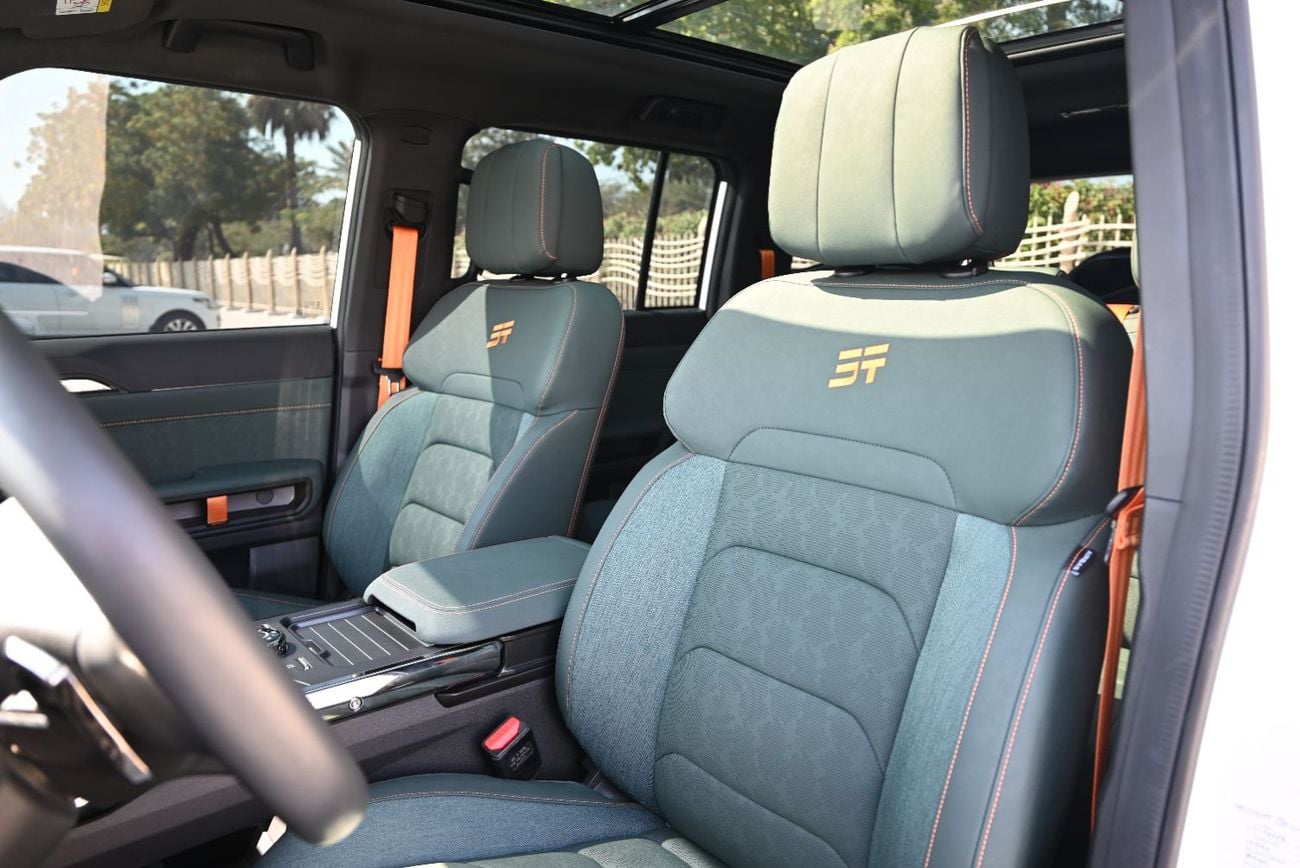 Jetour T2 Luxury - BEST DEALS - 1999 AED - GCC - BLACK OUT KIT - JETOUR T2 LUXURY PLUS 2025