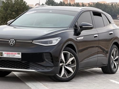 فولكس واجن ID.4 كروز حاله ممتازه من الداخل والخارج